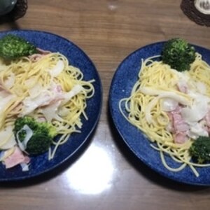 ブロッコリーとベーコンのクリームパスタ